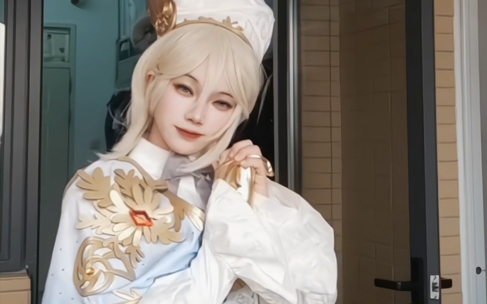画家黄金比例试妆
