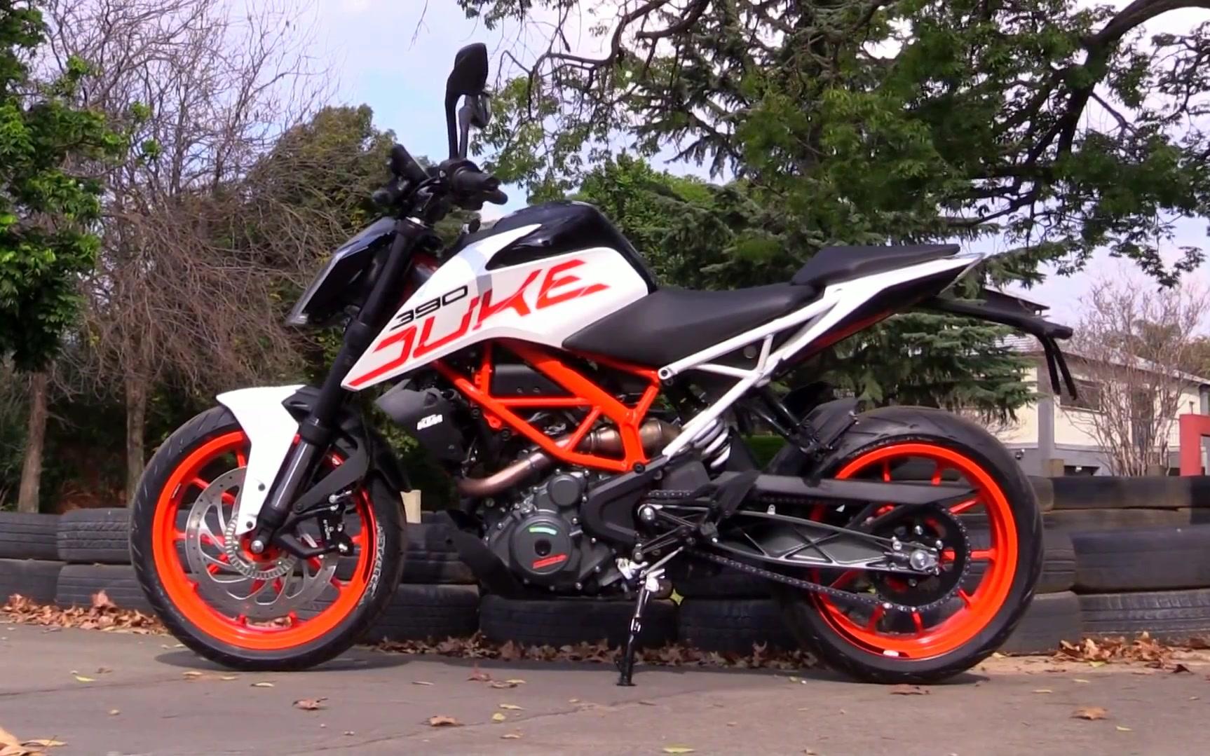 街头小霸王KTM 390 duke,看一眼就无法自拔哔哩哔哩bilibili