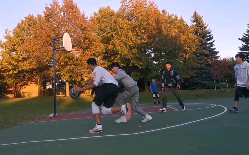 16岁高中生打架带球真实写照