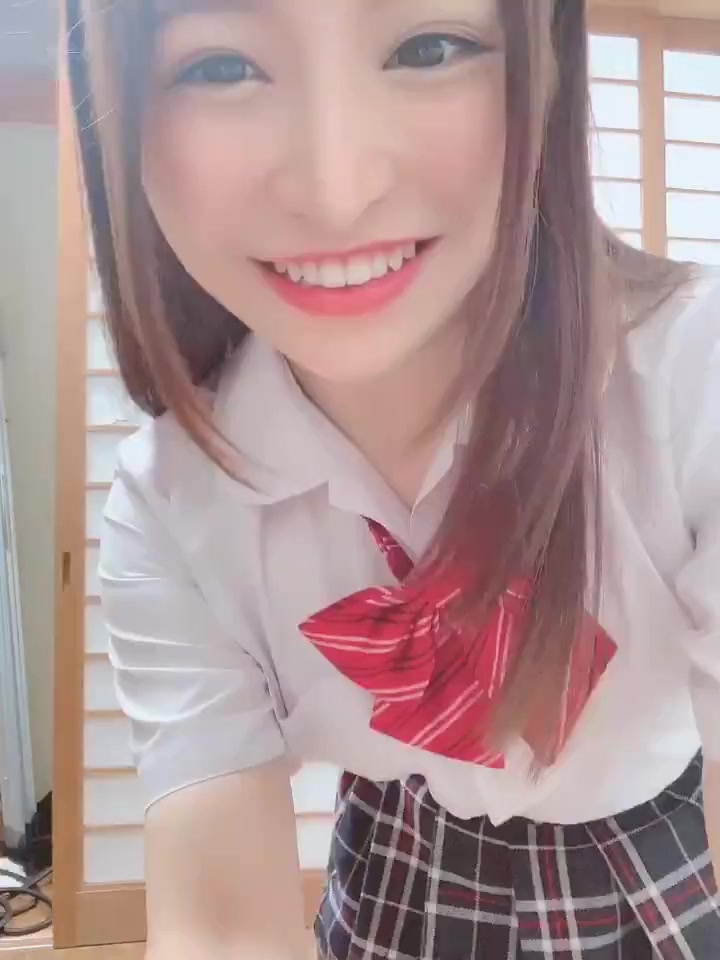 加藤桃香(加藤ももか)的新校服,也忒好看了吧~_哔哩哔哩_bilibili