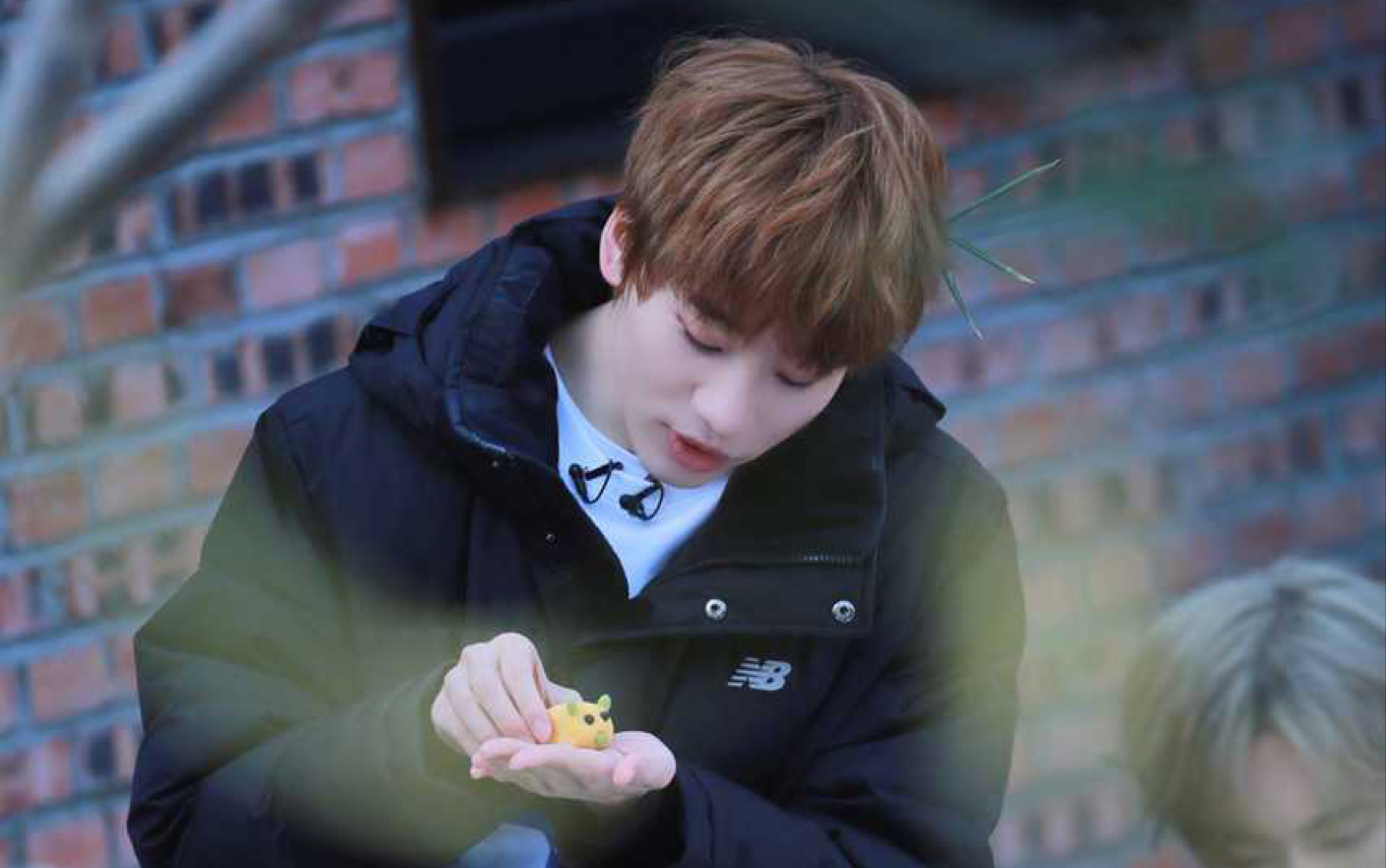 青春有你的连淮伟你认识吗_哔哩哔哩 (゜-゜)つロ 干杯~-bilibili