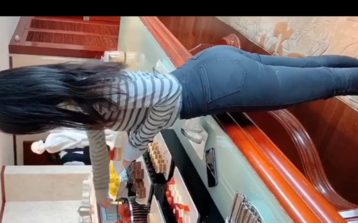 每日一抖 抖音最完美的身材之笛笛(喜欢牛仔裤的千万不要错过啊)