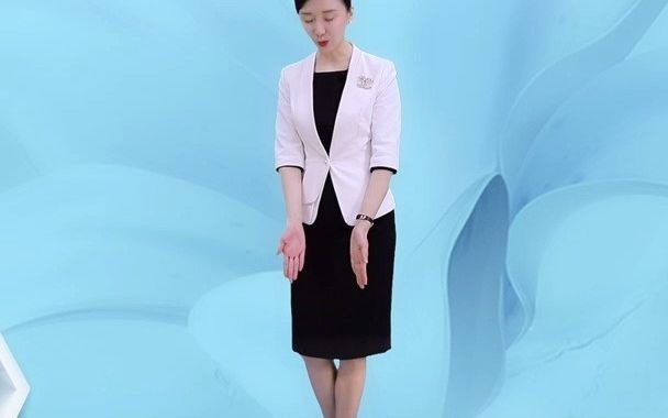 商务礼仪迎宾式站姿,你学会了吗?哔哩哔哩bilibili