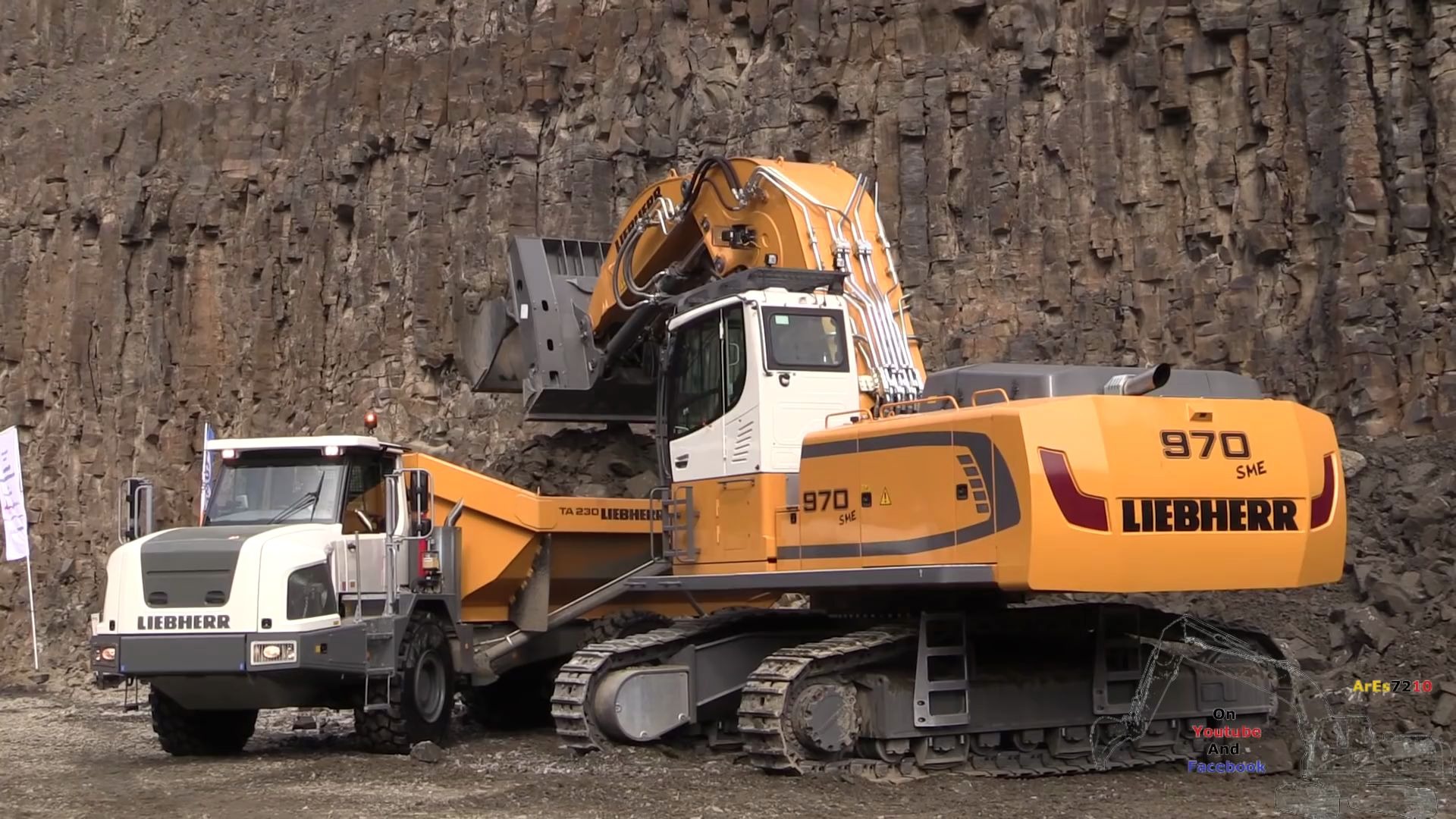 利勃海尔 liebherr r970 sme 正铲版挖掘机_哔哩哔哩 (゜-゜)つロ