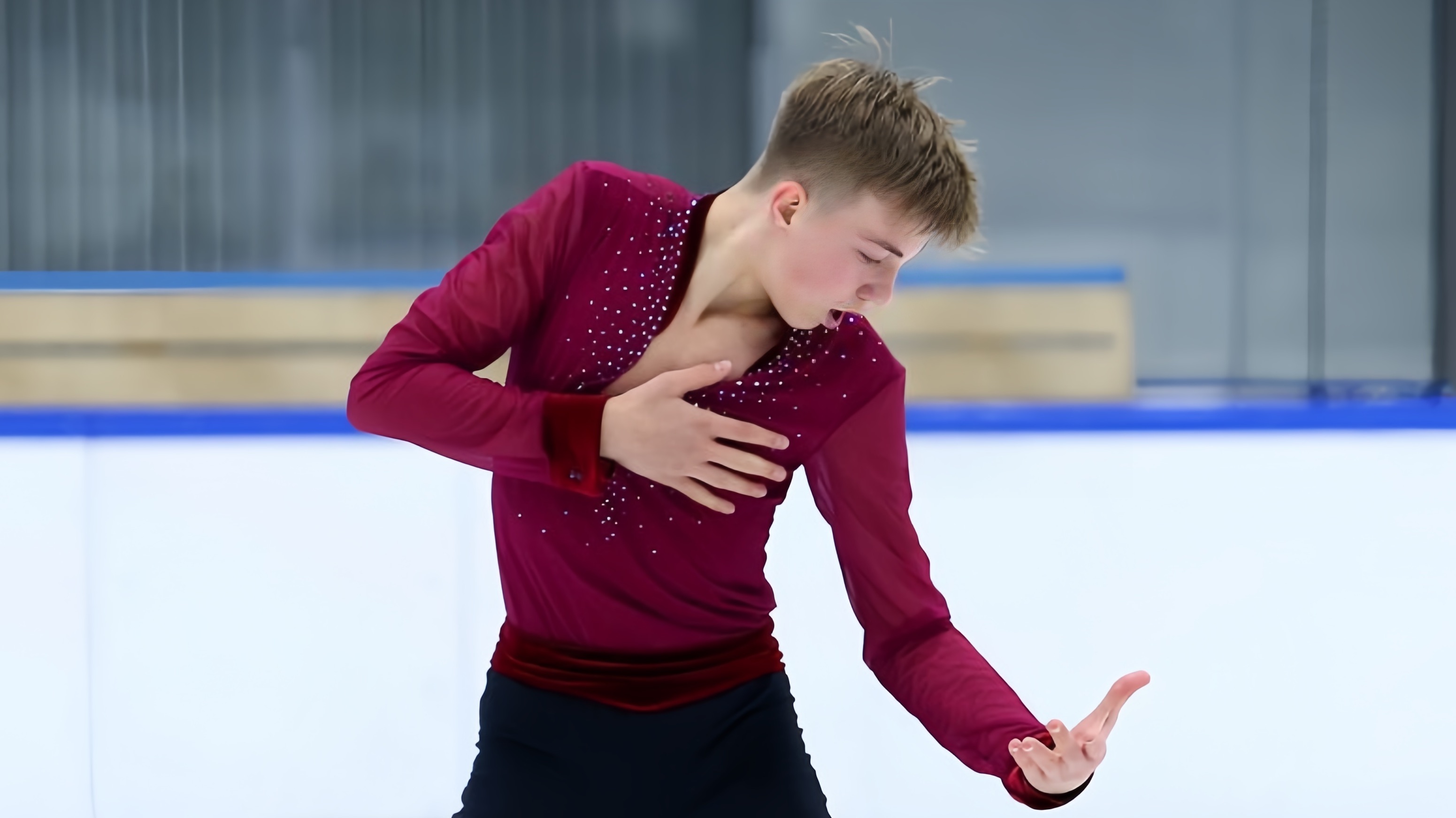 89) 2024第一频道杯青年组团体赛男单自由滑 花样滑冰