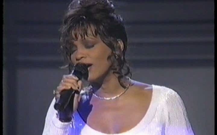 [图]❤Megahit Re❤ Whitney Houston - GRAMMY Awards x8 Performances 超级天后惠特妮休斯顿 格莱美出演全纪录