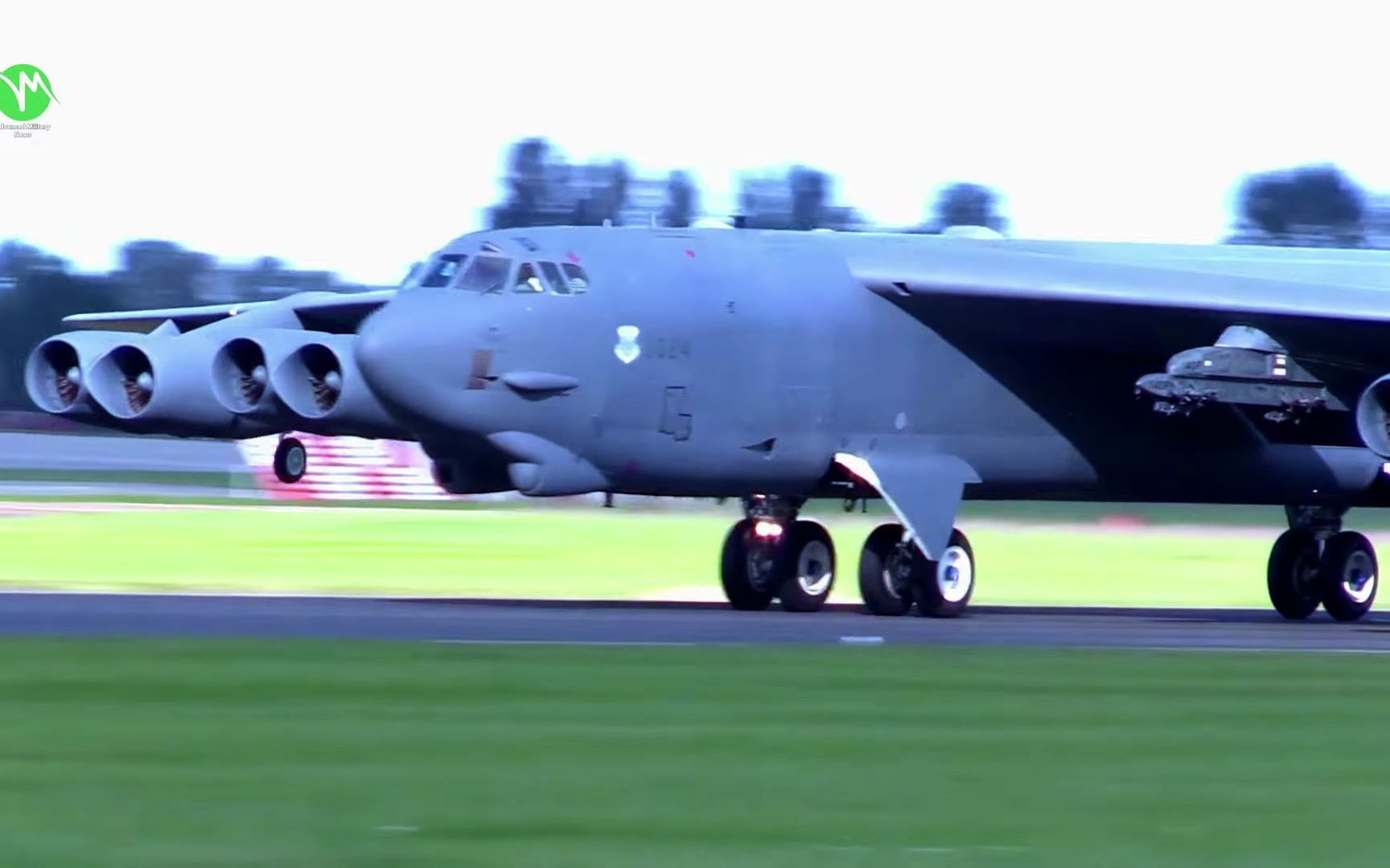 最高机密任务:b-52轰炸机飞越以色列!