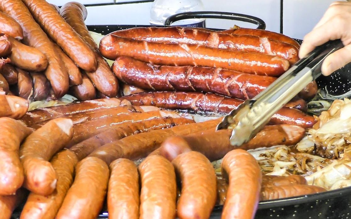 【波兰街头美食】一米长的超级大热狗!