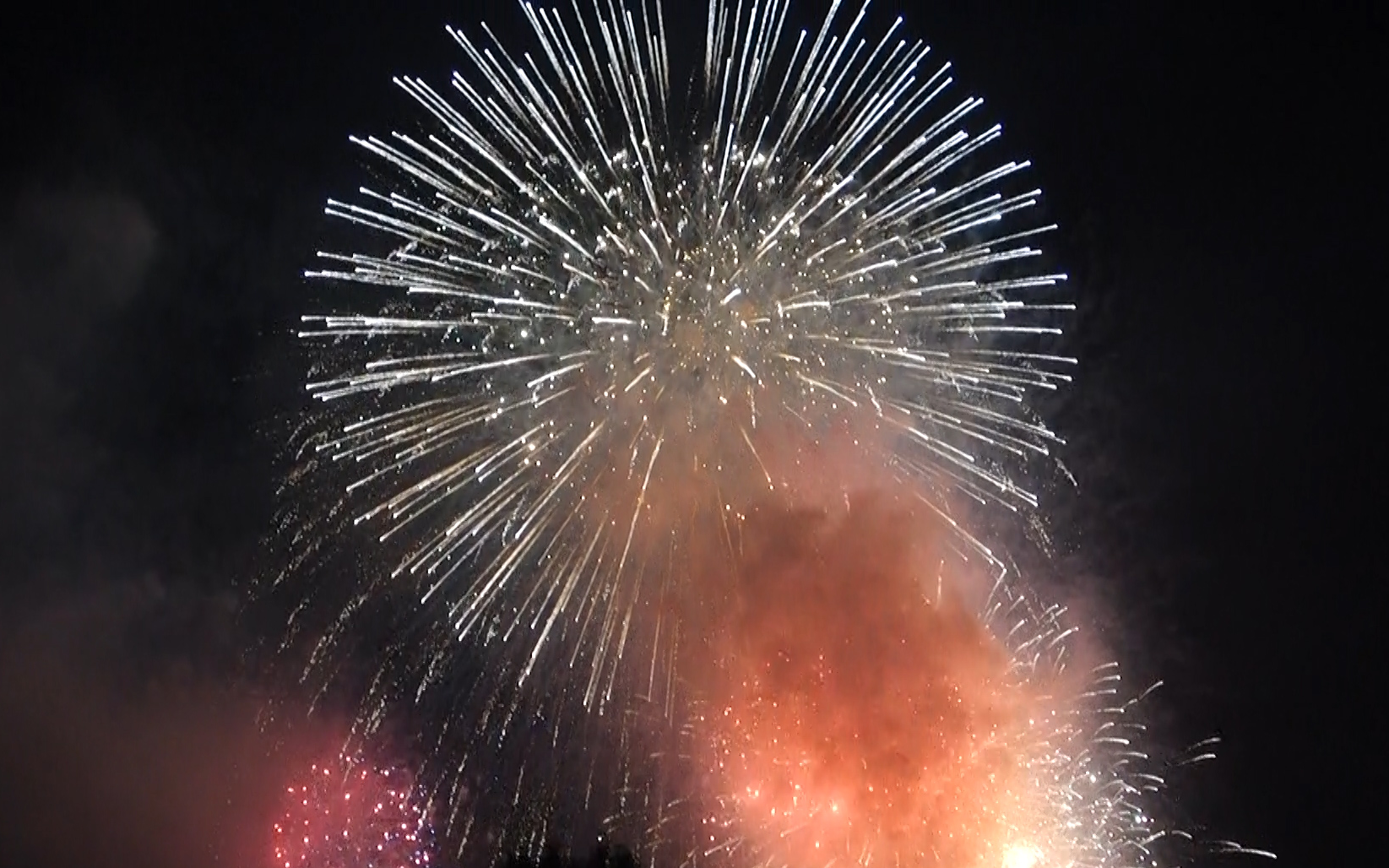 日本夏日祭花火大会 夏日花火 长冈花火 日本花火祭