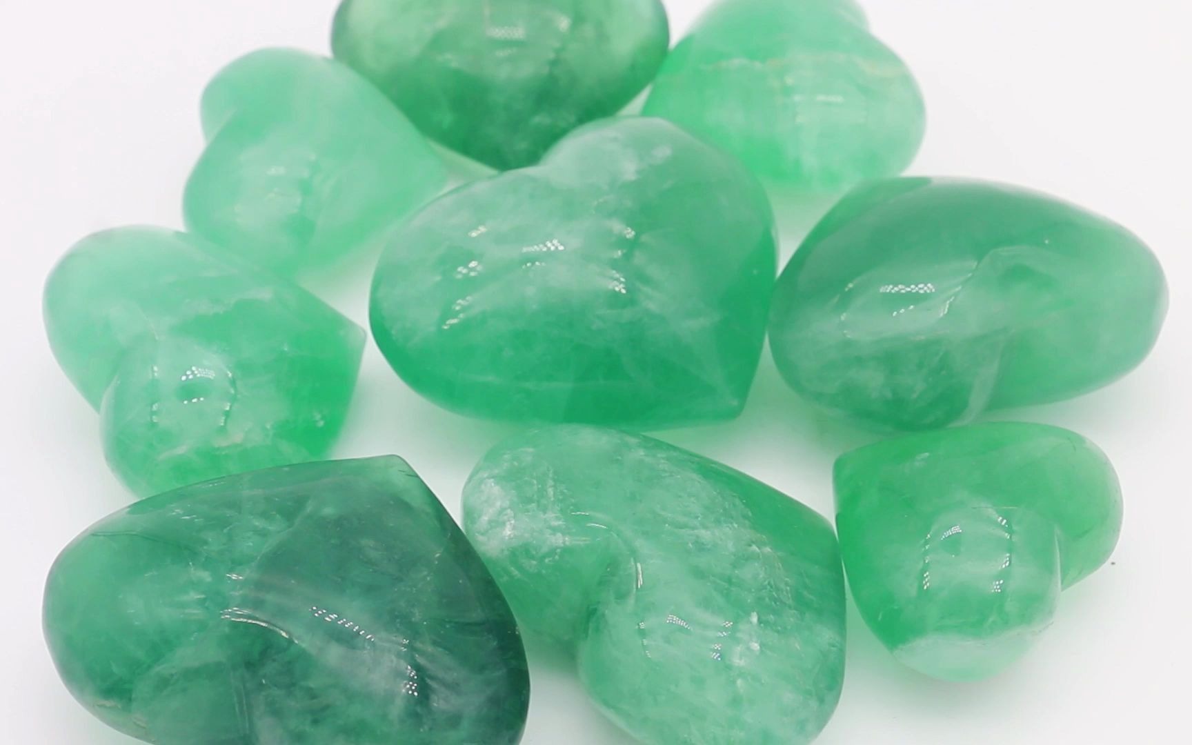 绿色萤石心形棕榈石,天然石材.闪绿,优质跨境电商