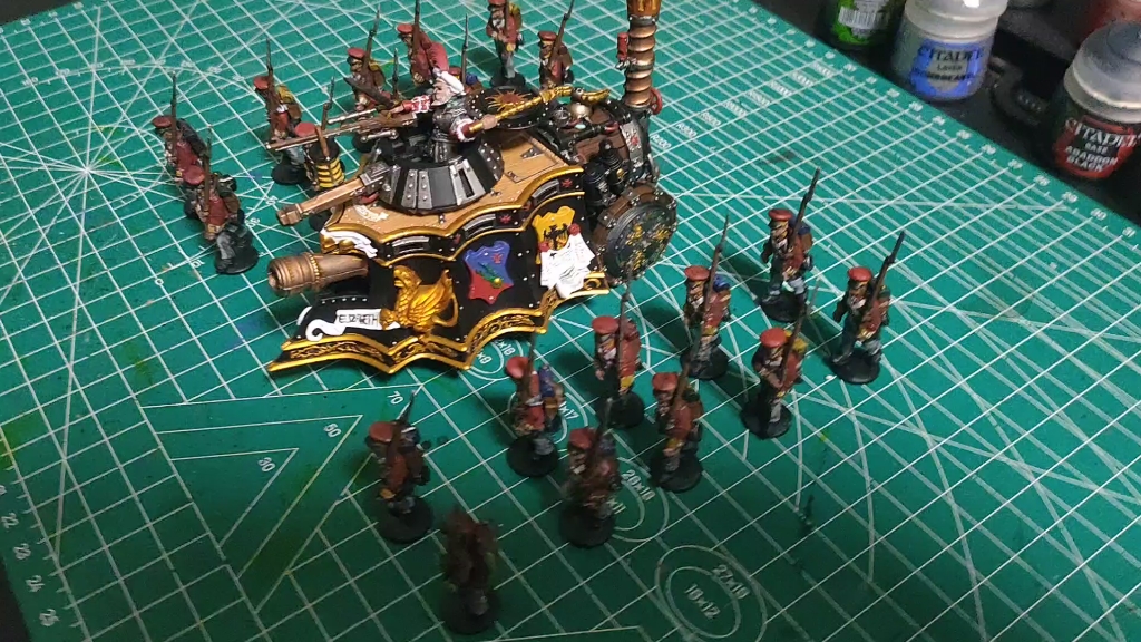 中古战锤蒸汽坦克模型(伊丽莎白二世女王号)