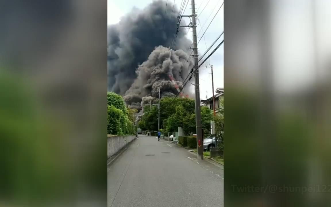 东京ⷮŠ多摩市一建筑工地发生火灾 造成2人死亡约40人受伤哔哩哔哩bilibili