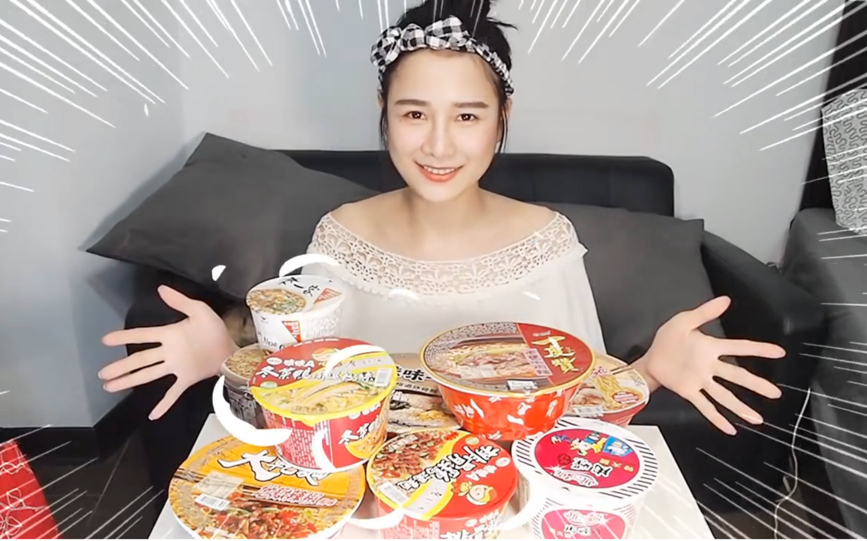 【千千進食中】台风天就是要吃泡面——台湾大胃王带你食九种泡面_哔哩哔哩_bilibili