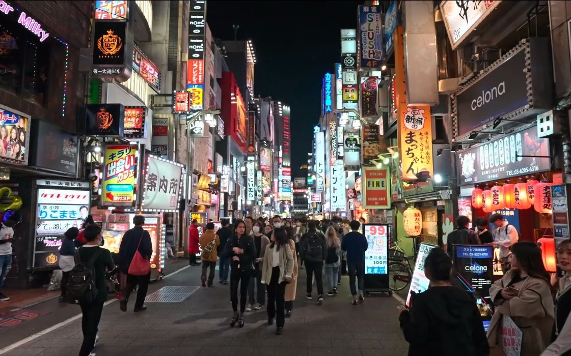 新宿黄金街图片