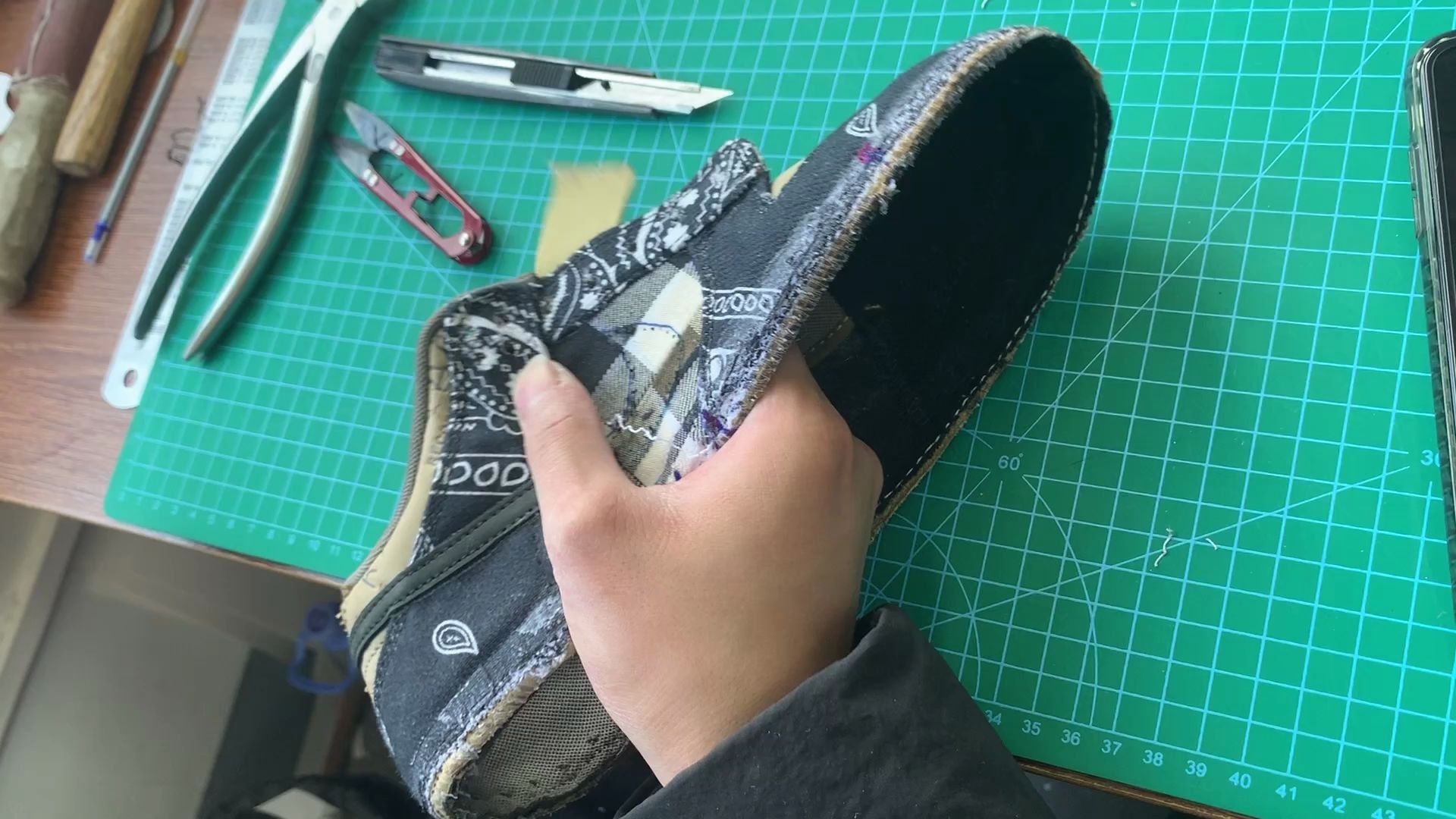 travis scott × sb dunk腰果花正品拆解视频_哔哩哔哩 (゜-゜)つロ