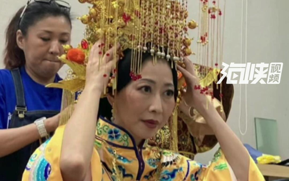 [图]这是妈祖被黑最惨的一次！“台独”女民代竟穿古装扮妈祖