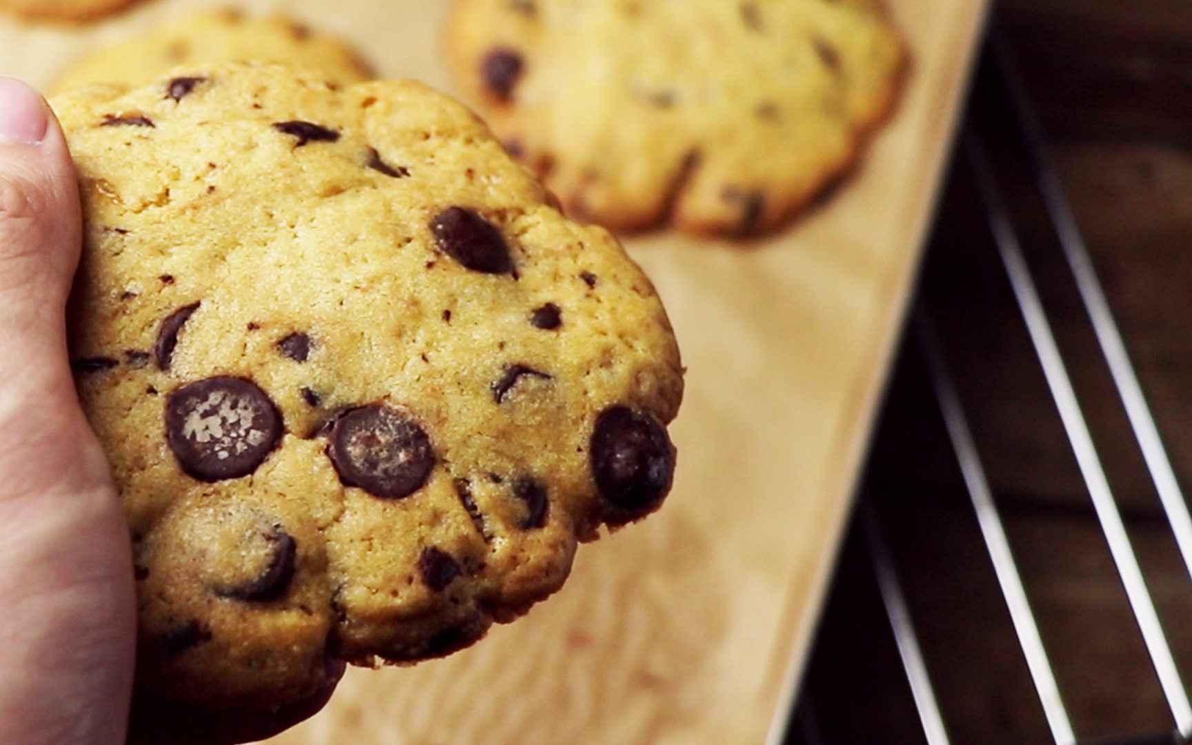 包教包会不会退币的ep22超大巧克力软曲奇美式软曲奇比脸还大的曲奇