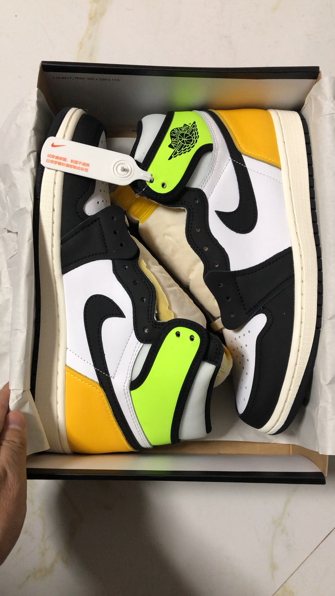 aj1黄橙脚趾开箱