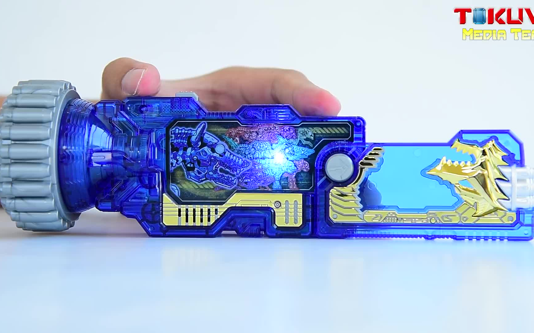 搬运速送假面骑士01dx装备狂暴加特林升程密钥音效展示