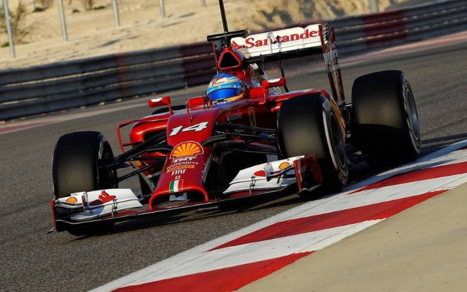 真实赛车3 法拉利f14t 铃鹿赛道_哔哩哔哩 (゜-゜)つロ 干杯~-bili