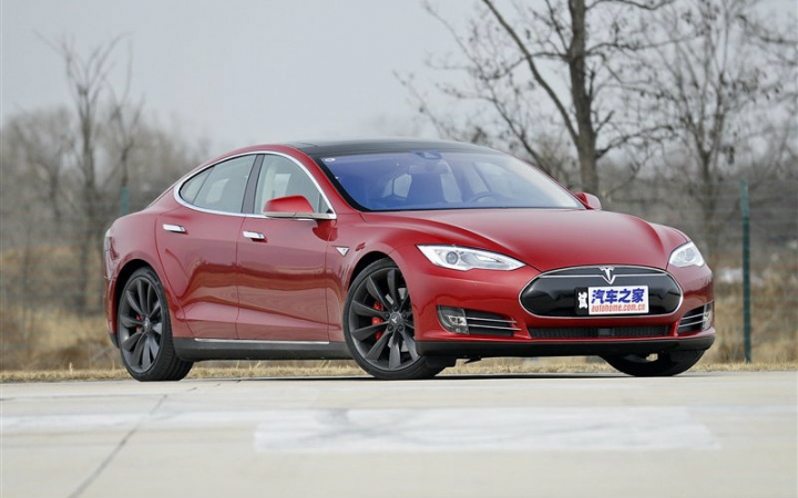 搬运试驾特斯拉modelsp85d