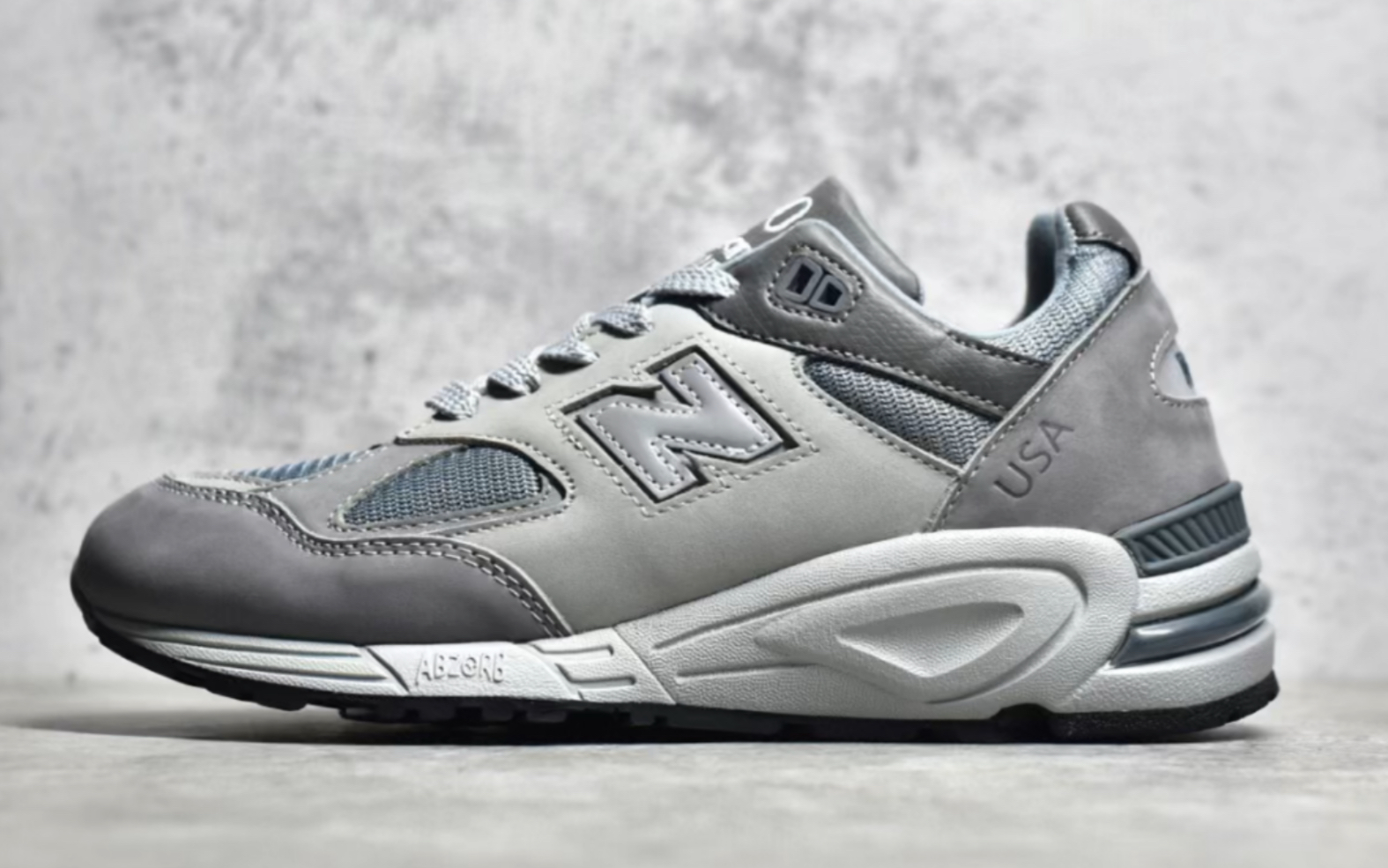 新百伦联名 wtaps x new balance 990v2 usa 美产元祖灰复古运动鞋