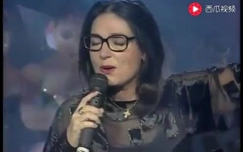 [图]Nana Mouskouri《 阿尔汉布拉宫的回忆》