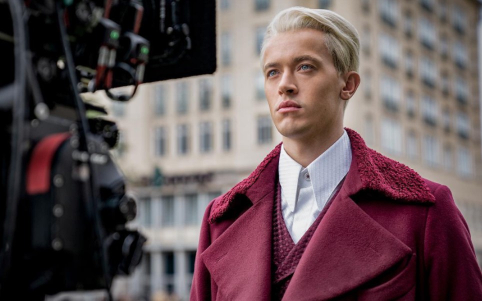 【中字】杂乱无章的随手翻tom blyth物料合集 | 不会取标题, 反正没人