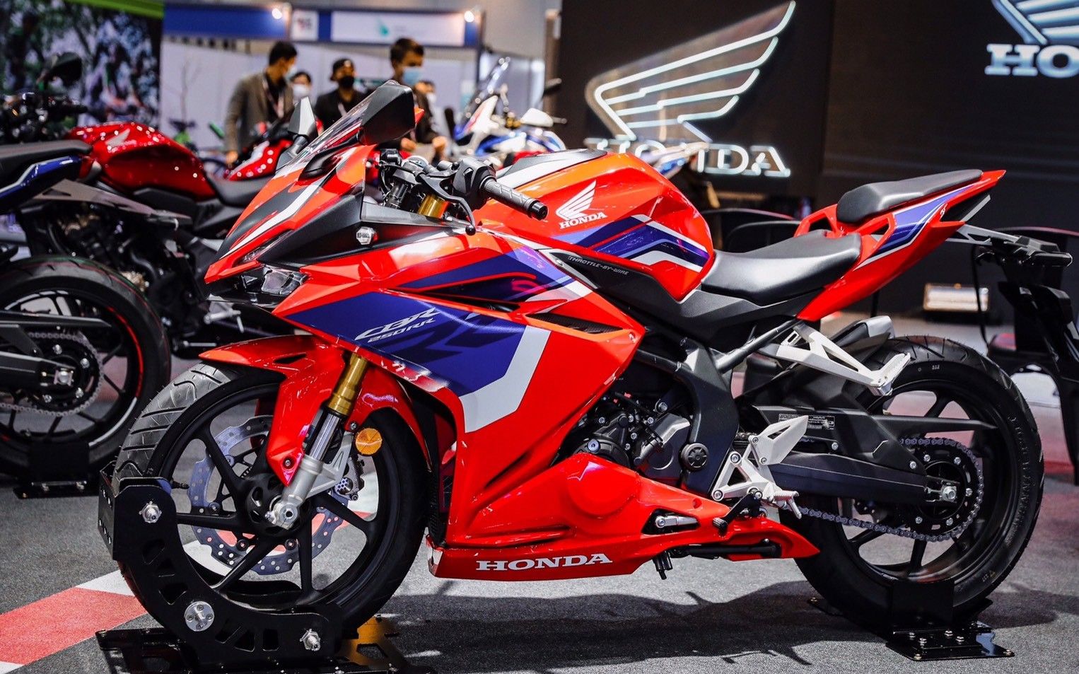 活动  2022 honda cbr250 rr sp 丨 实拍