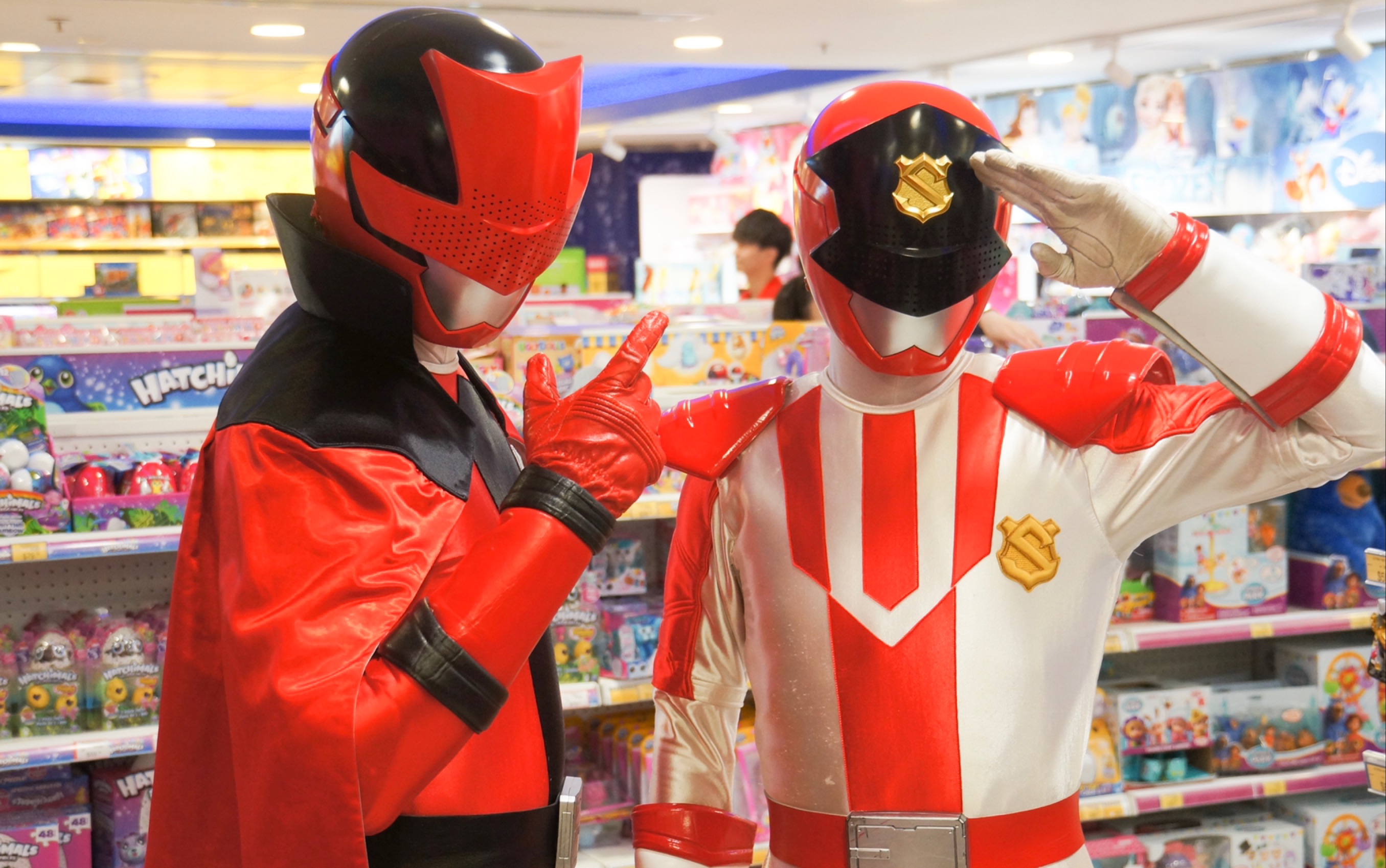 他们同台出场会发生什么事呢?【快盗战队vs警察战队】双红见面会