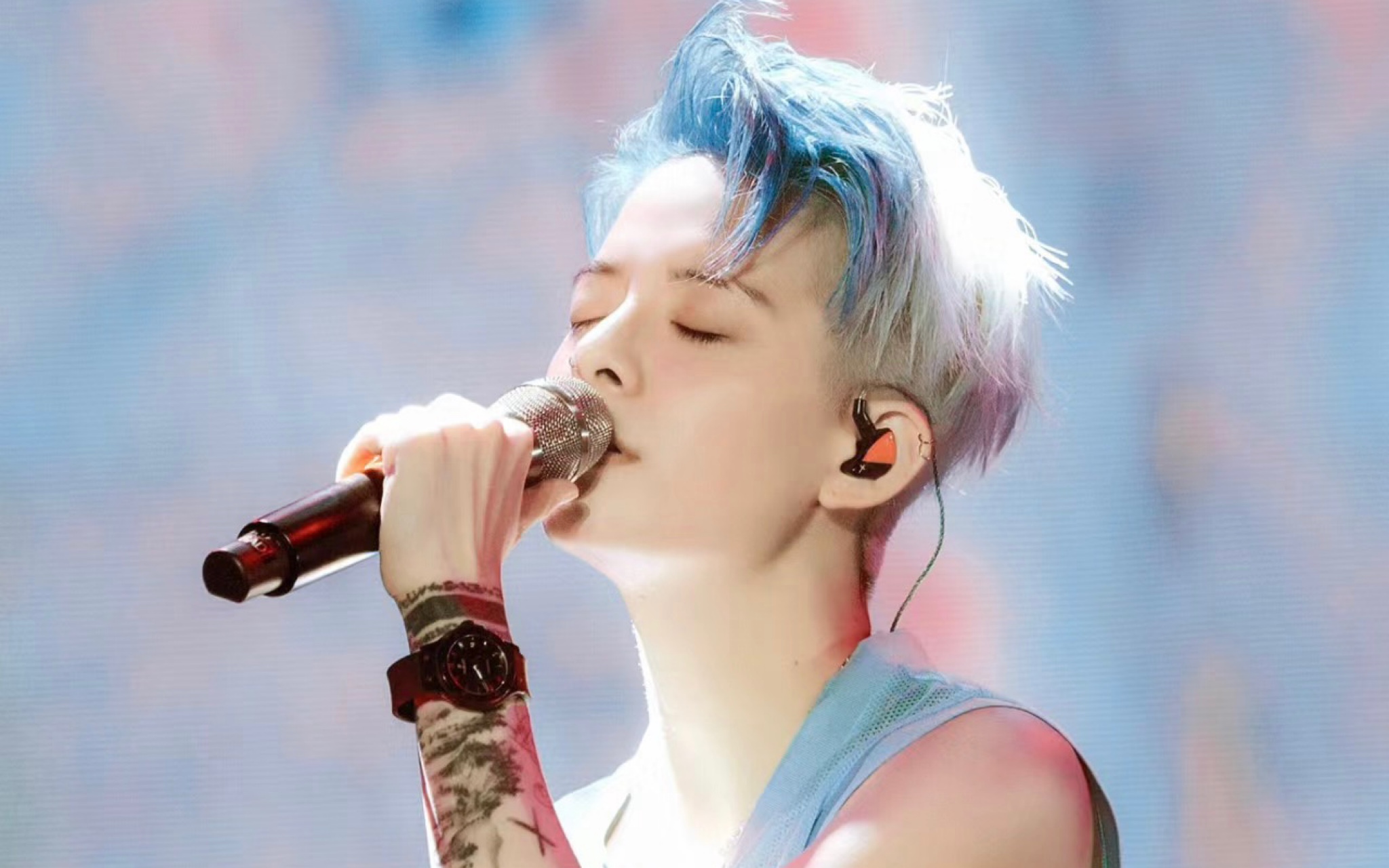 amber上海演唱会other people,自己录的现场就是回忆满满,一起去看