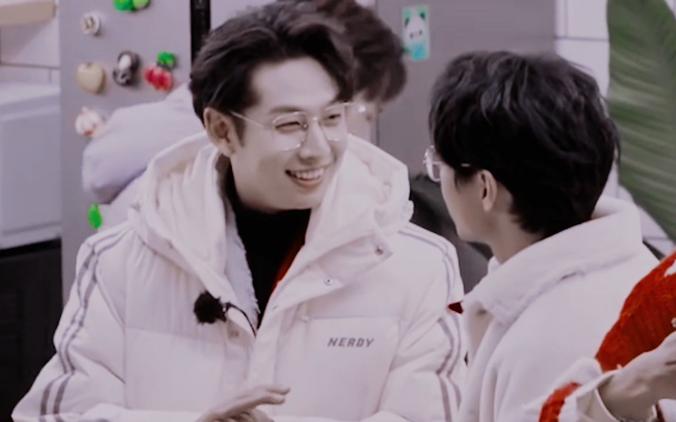 陪他可可爱爱" | 蒲齐中二篇 | 蒲熠星 x 齐思钧