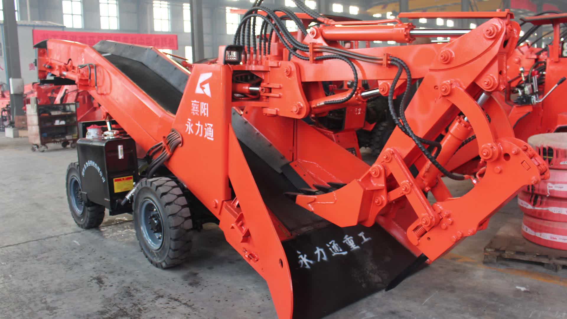 电动扒渣机在矿山中的优势