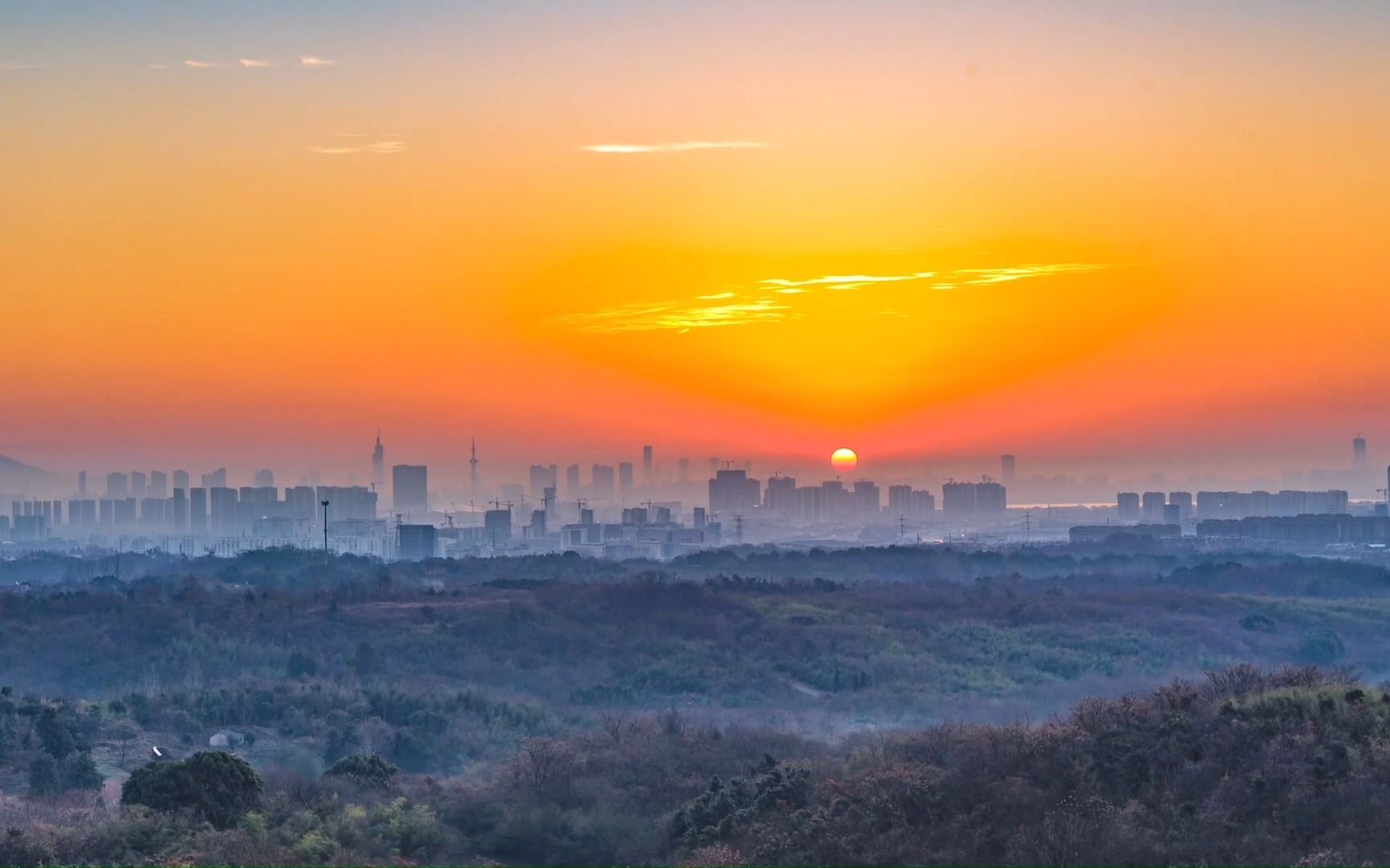 [图]这两年记录的那些日出日落，生活虽然平淡，但是不要忘记我们还可以抬头看天~