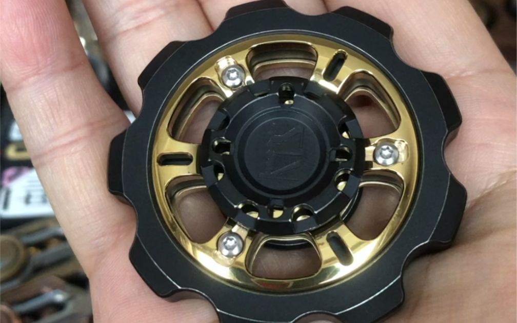 kts无名黑金齿爆减压指尖陀螺限量绝版潮玩玩具玩物edc