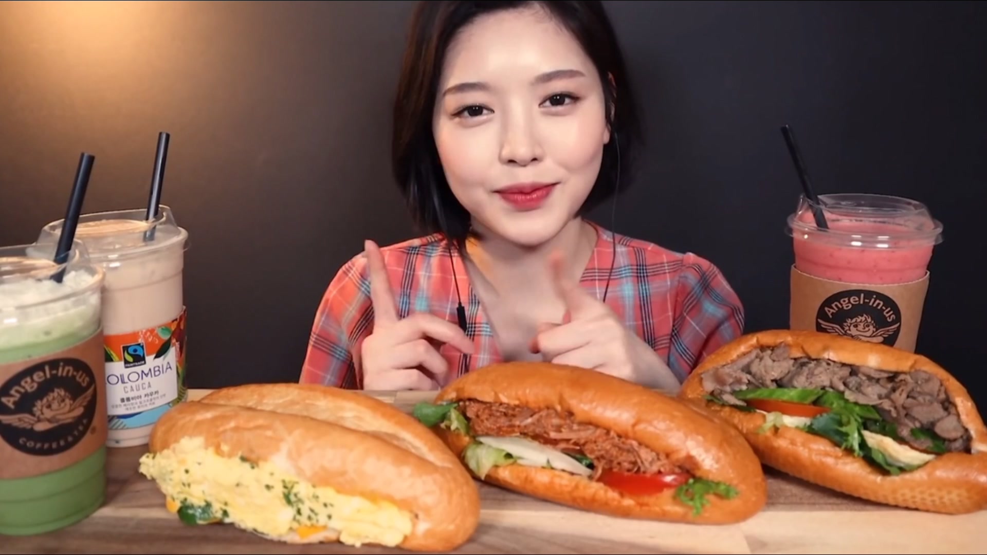 中字|韩国吃播【boki】天使咖啡 新品三明治 吃播 95 鸡蛋蛋黄,炭烤
