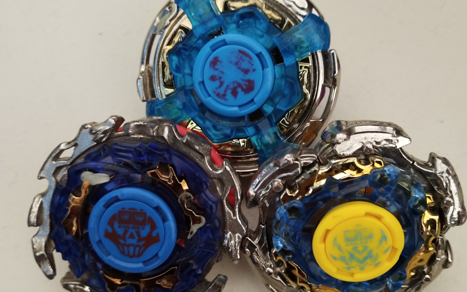 活动  【飓风战魂】爆裂巨拳暗影双镰雷霆天书(最平衡之争)?