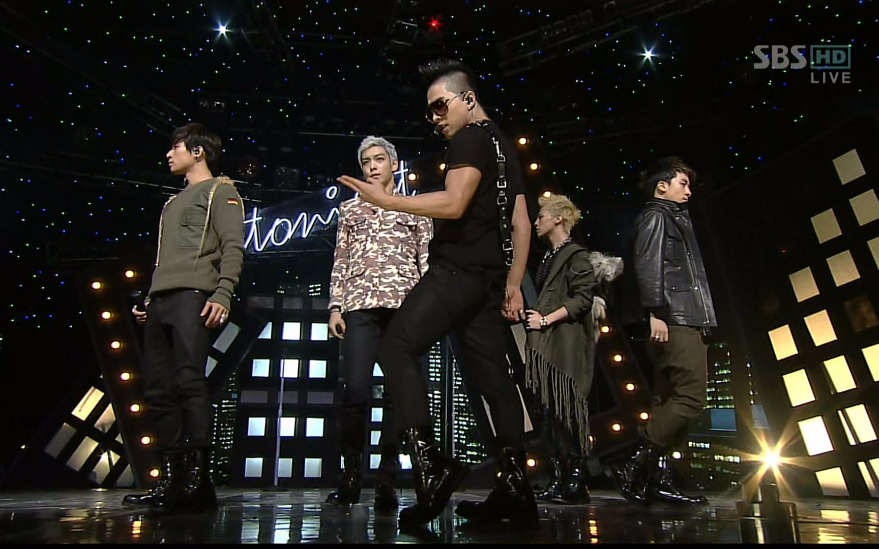 [图]110306 人气歌谣 BigBang What Is Right + Somebody To Love + Tonight