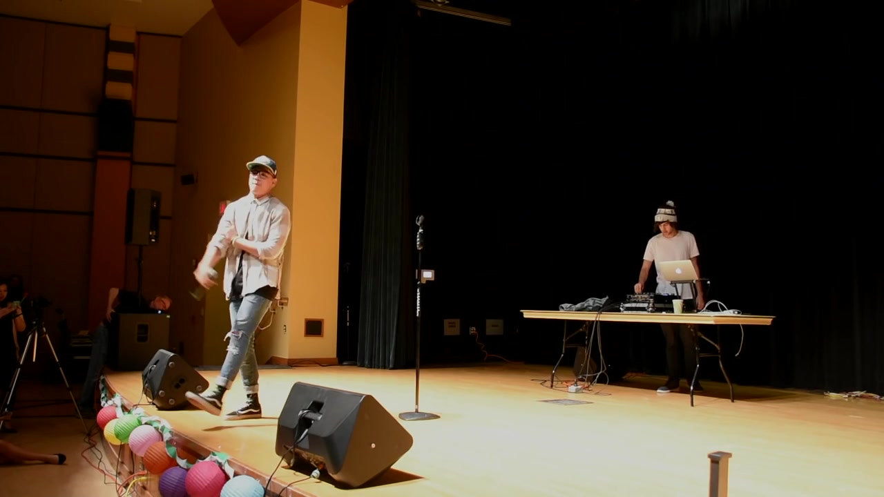 william singe -2016演唱会intro,how deep is your love,faded