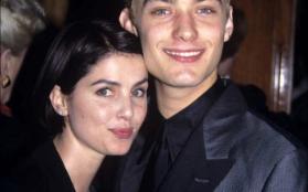 1995年裘德·洛和他当时的妻子萨迪·弗罗斯特