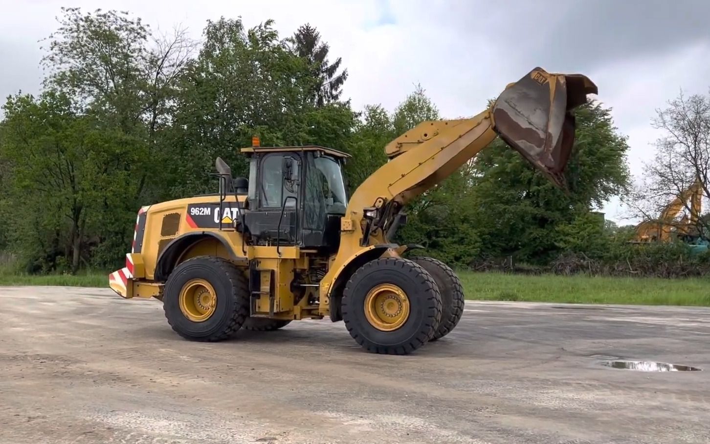 cat 962m装载机操作展示