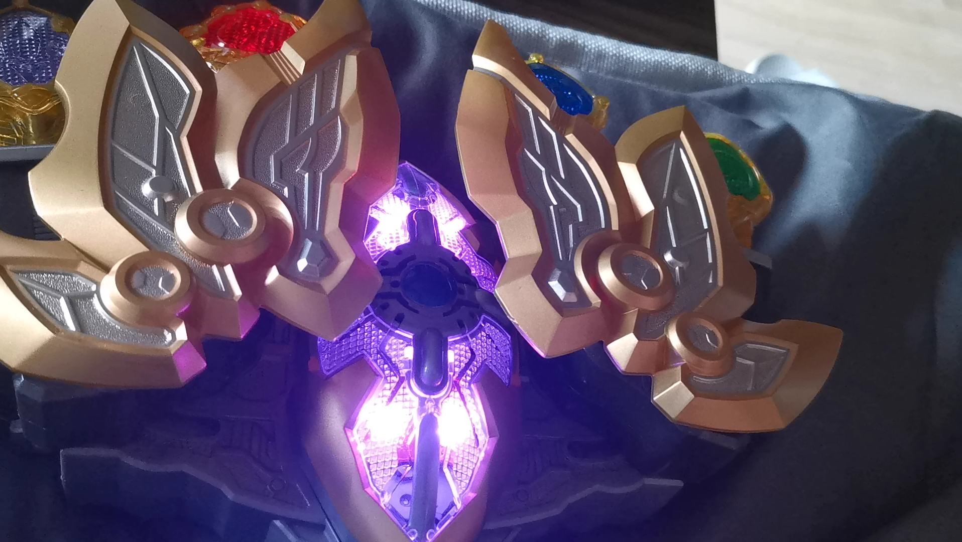 活动作品雅塔莱斯腰带试玩