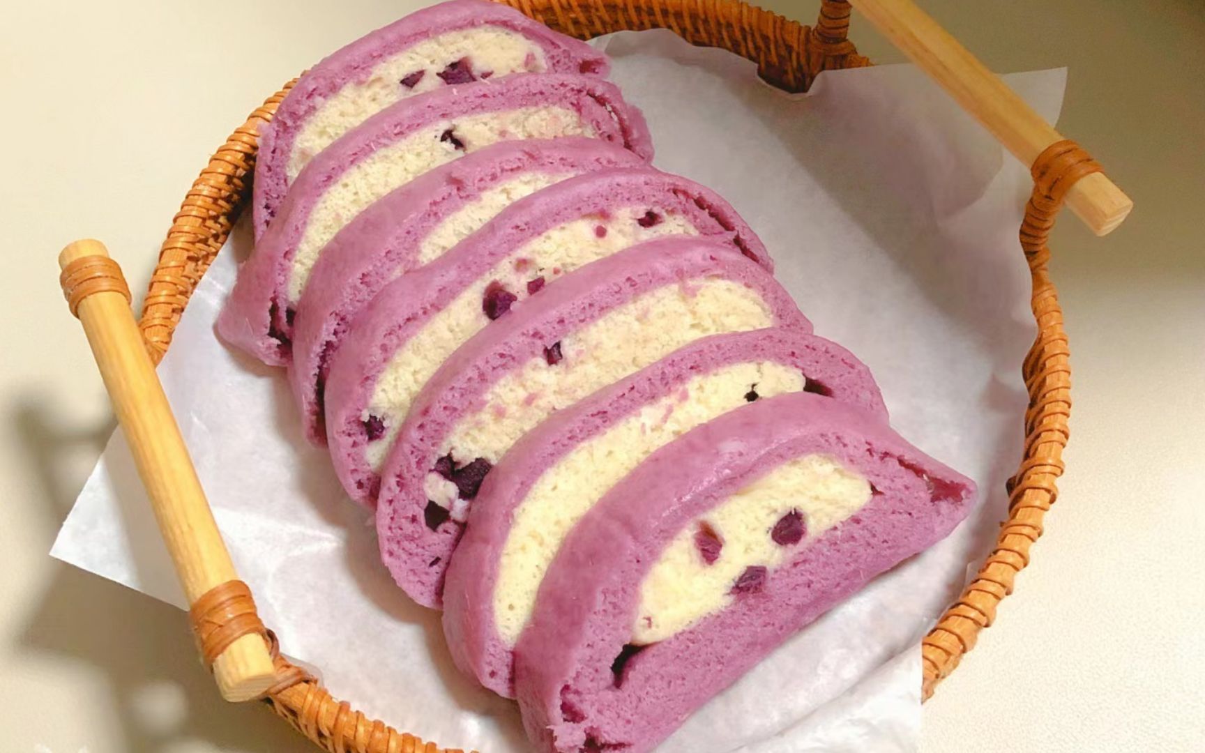 南瓜紫薯馒头怎么做_南瓜紫薯馒头的做法_豆果美食