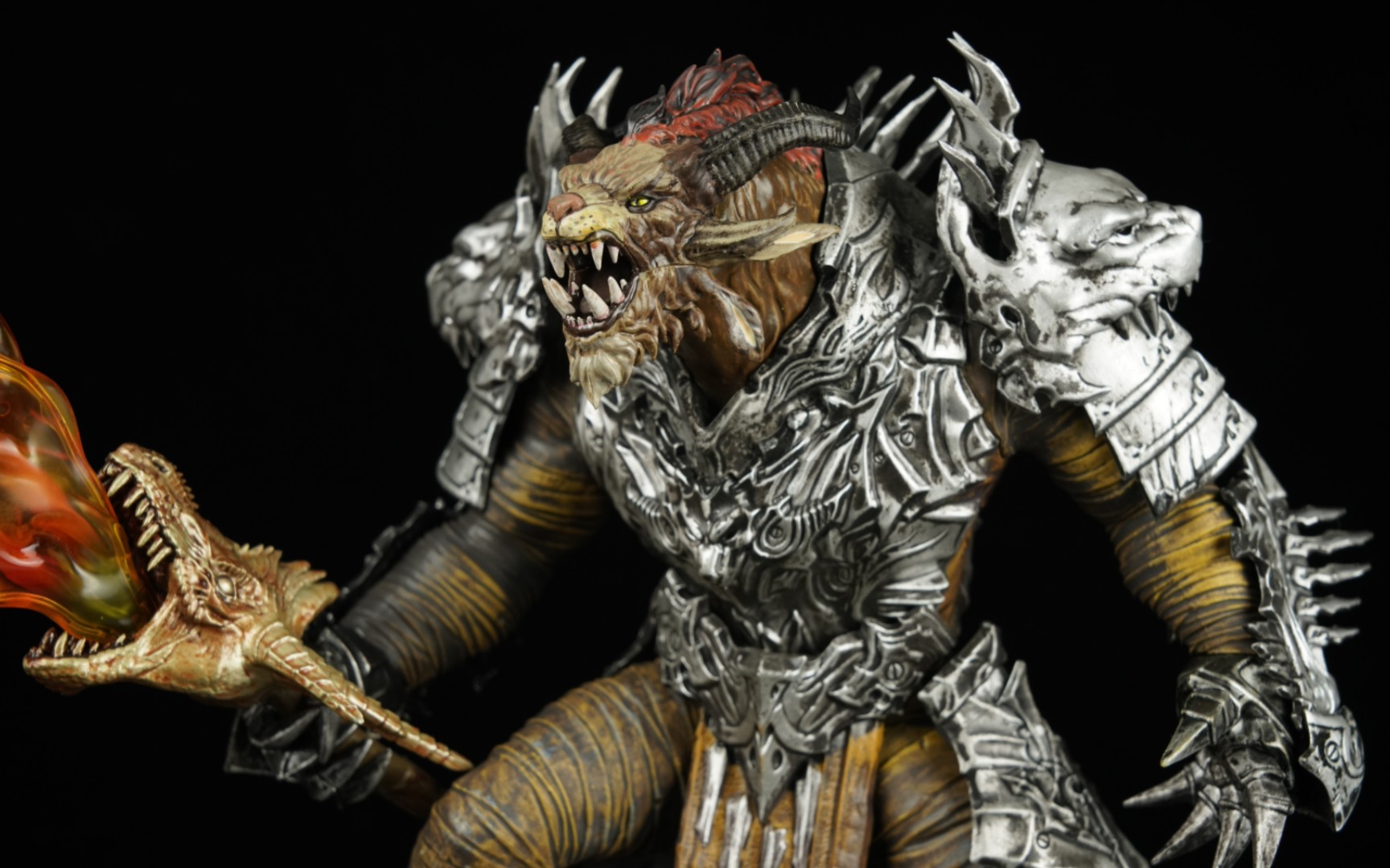 游戏《激战2》典藏版 10寸手办 夏尔族英雄 rytlock