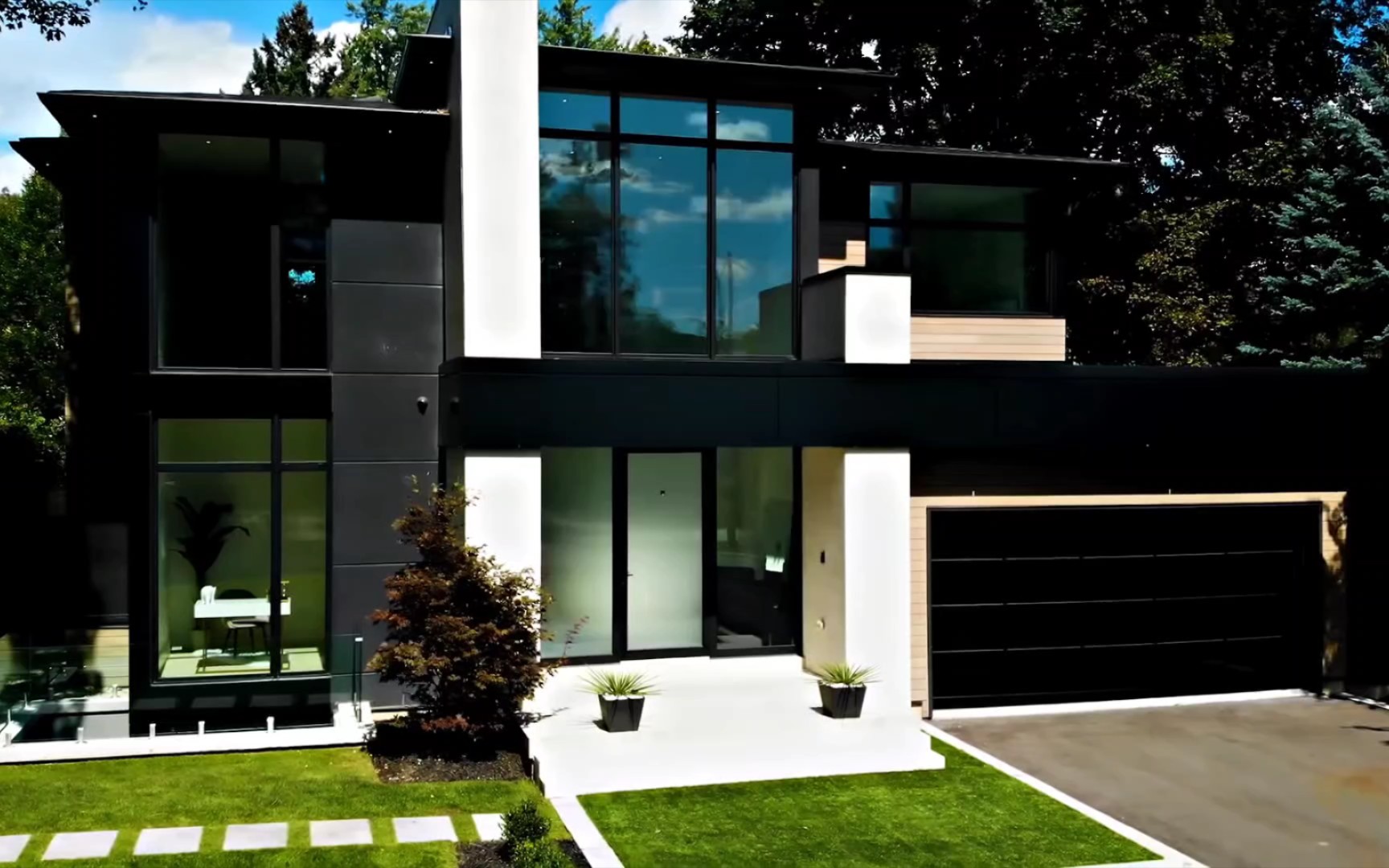 英国别墅桑德维尔现代风格临海别墅生活是闹中取静