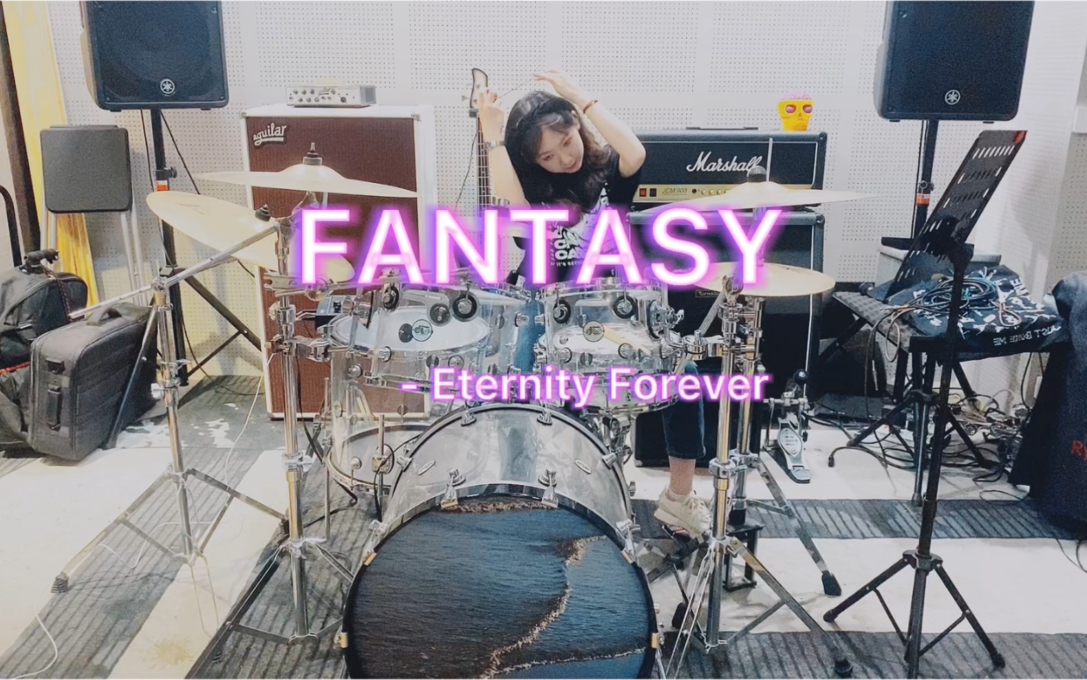 [图]万爱节奏中心胡老师演奏“Fantasy”