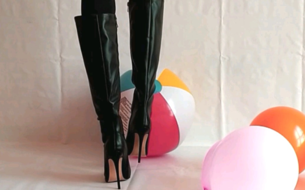 过膝长靴解压踩踏