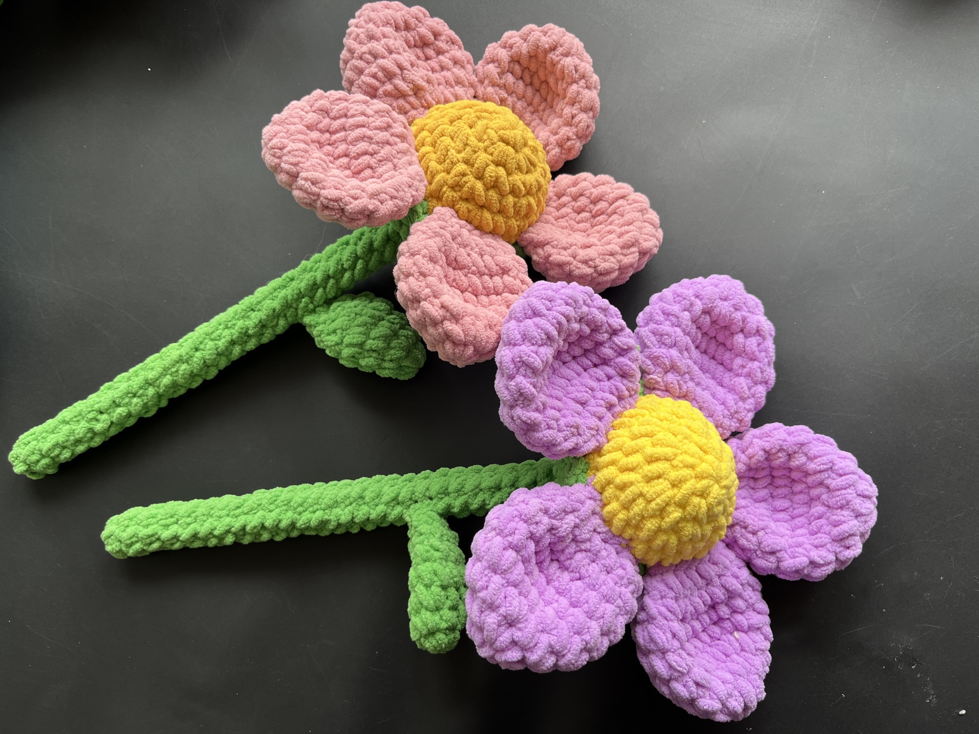 宝贝琳手作-钩针毛线冰条线编织超大花花新手零基础教程