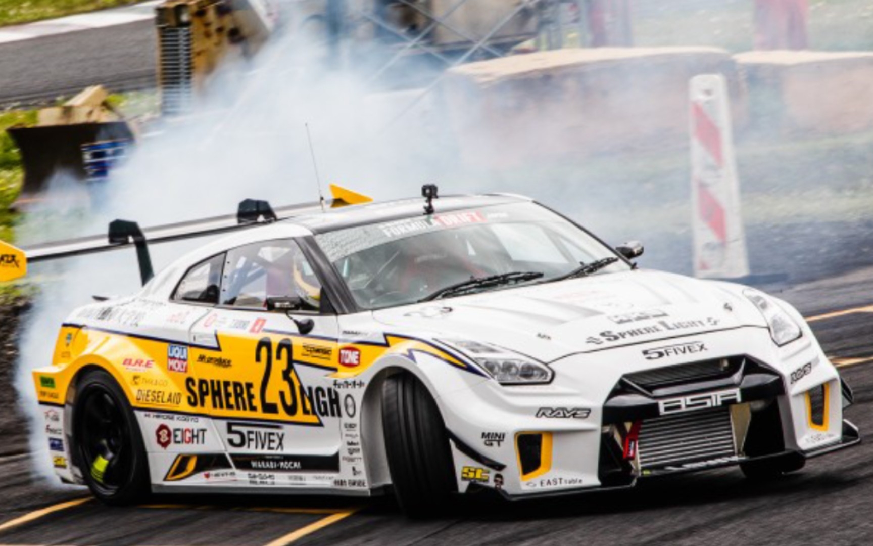 橙色闪电7315霸气外露!lbwk r35 超级剪影(风火轮老吴水帖介绍)