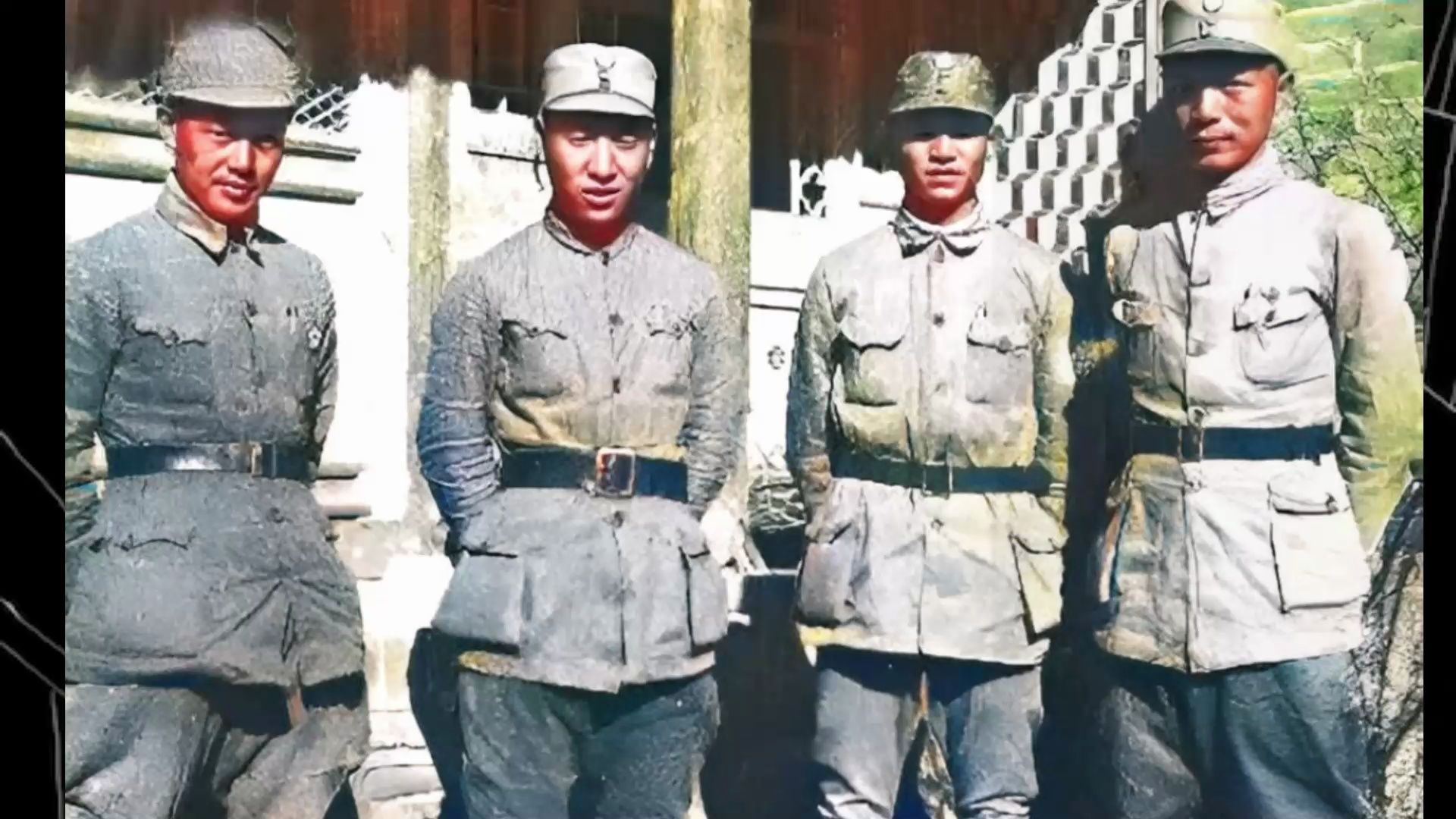 1937年,八路军115师四位首长的珍贵合影 #老照片#历史#人物故事